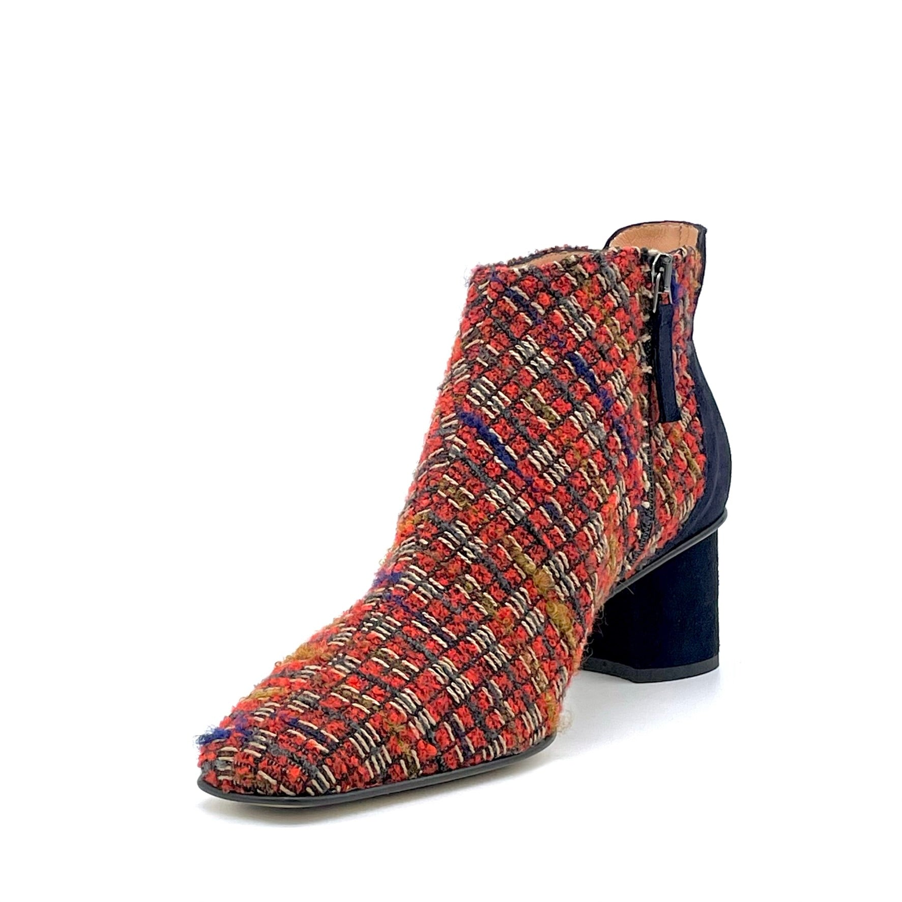 Stivaletto in tessuto bouclé rosso e camoscio blu - Cod. 54545