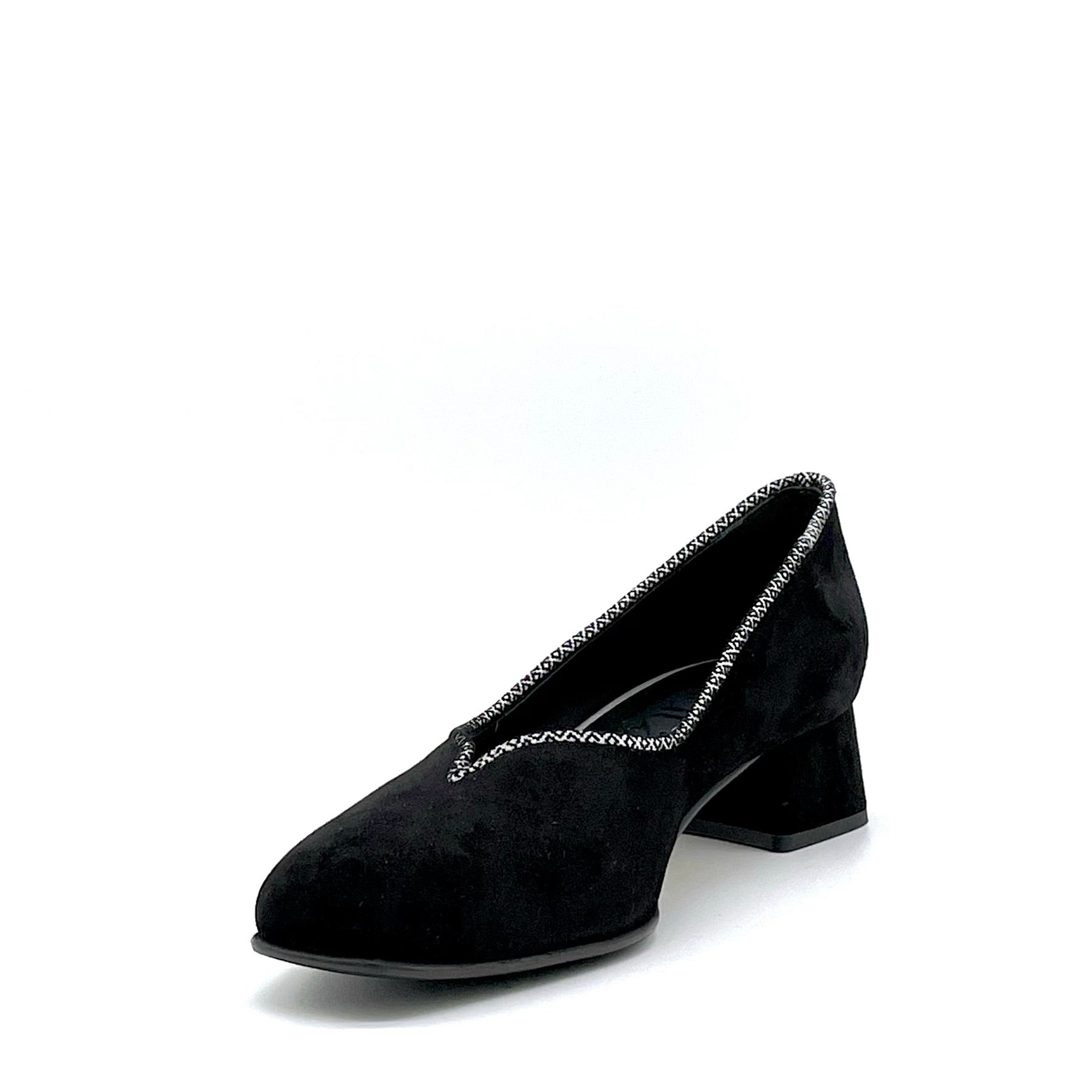Black suede pump with silver and black printed suede inserts and soft insole - Cod. 74708