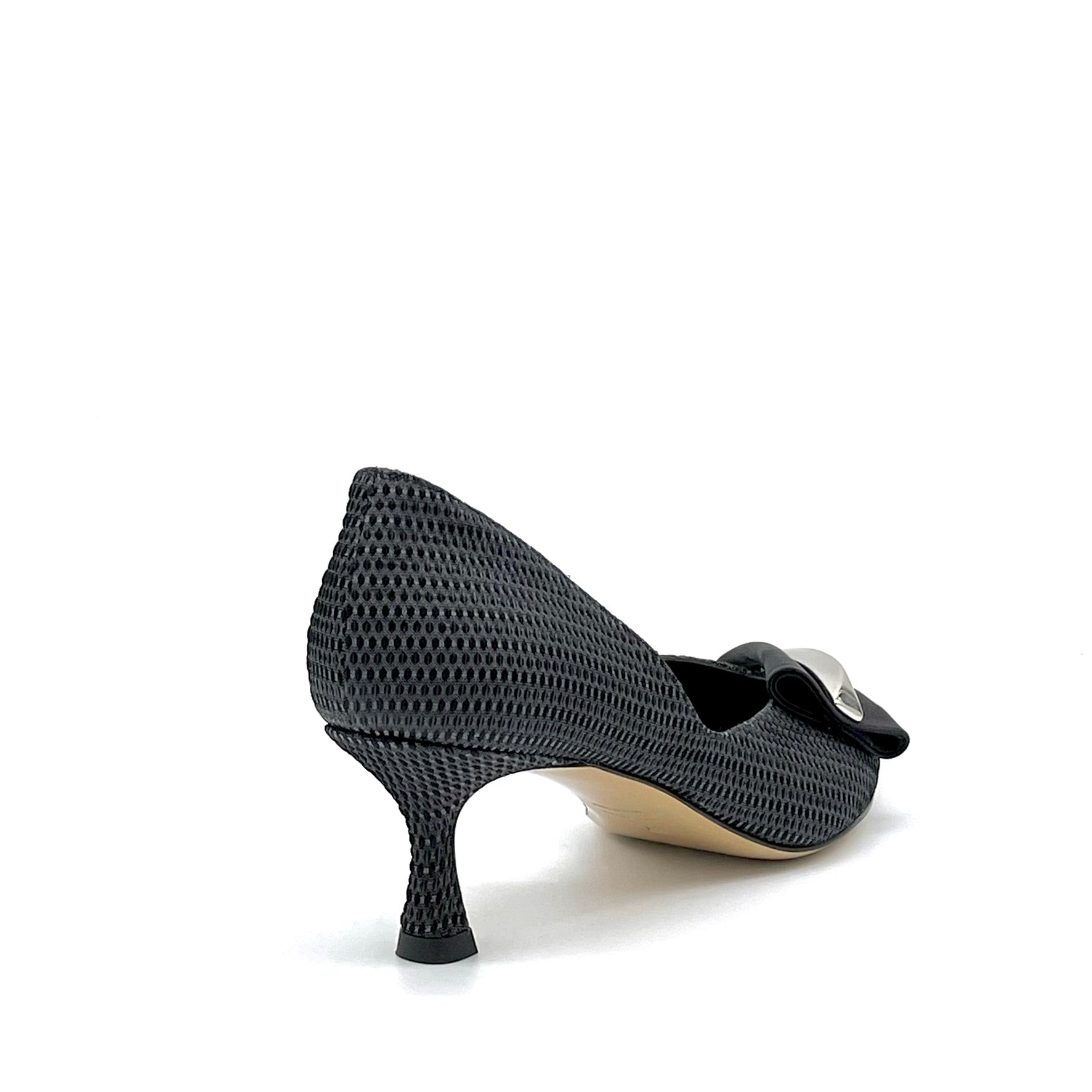 Décolleté in tessuto laminato e raso di seta nero e apertura laterale – Cod. 15109