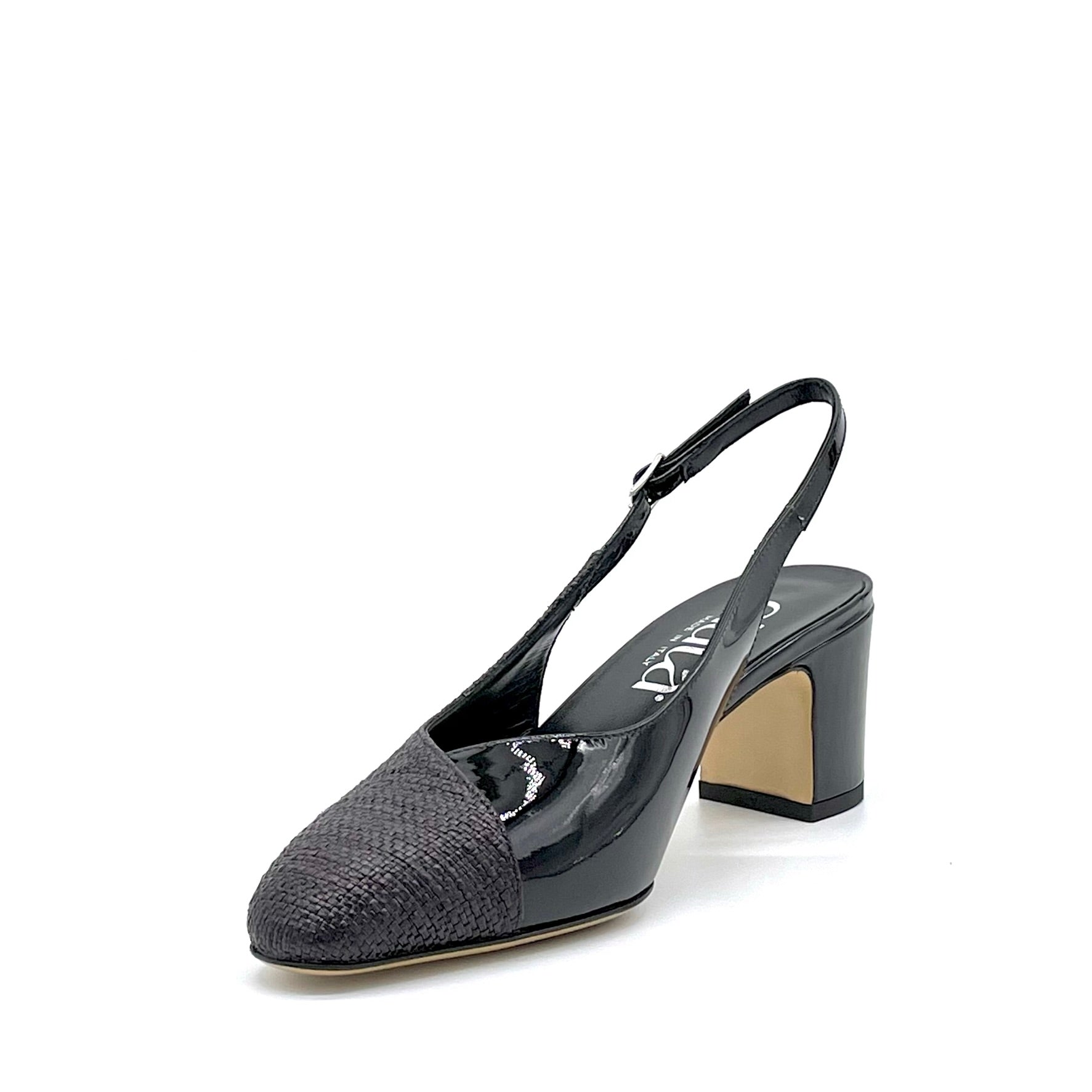 Black raffia and patent slingback – Cod. 15126
