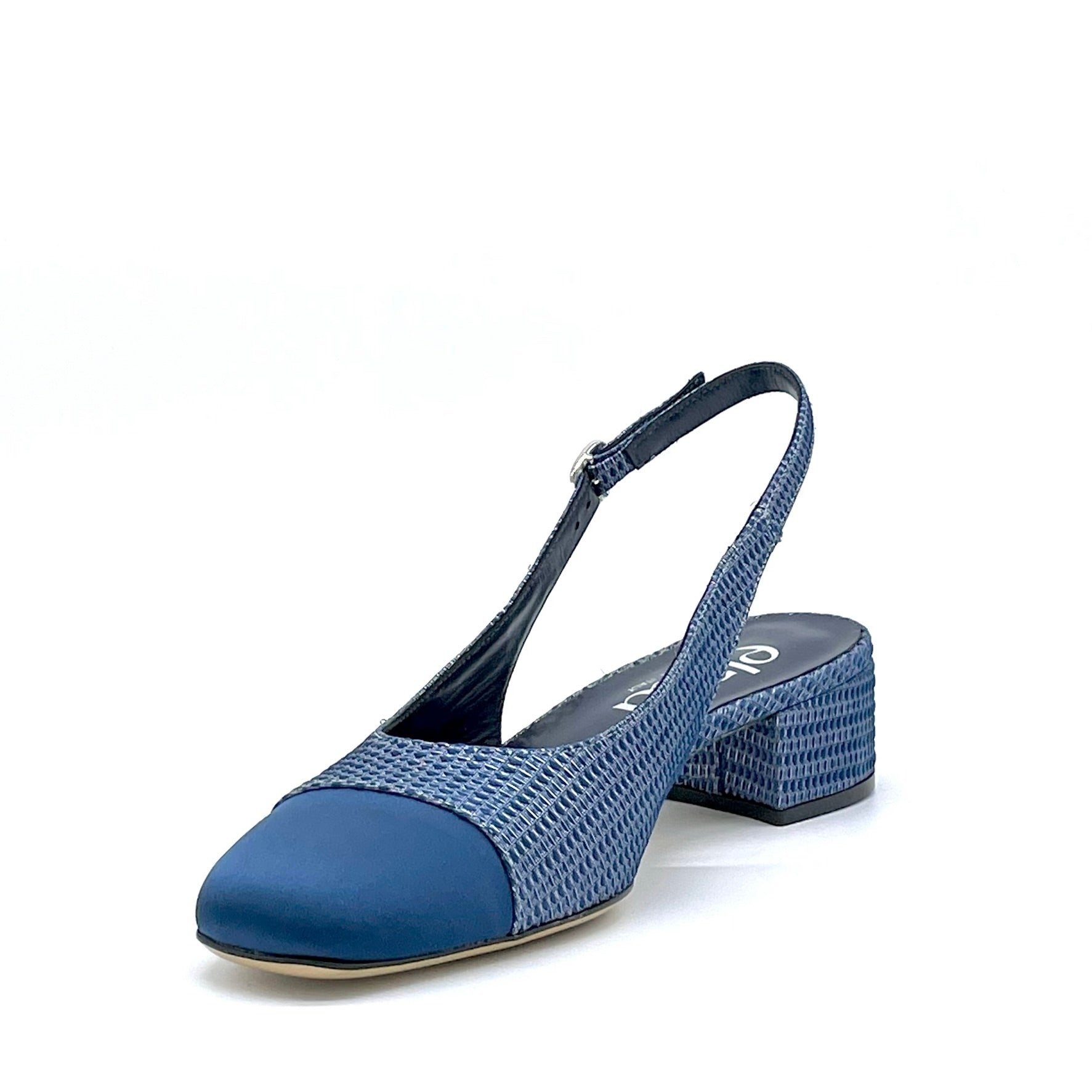 Slingback in tessuto laminato e raso di seta blu – Cod. 15128