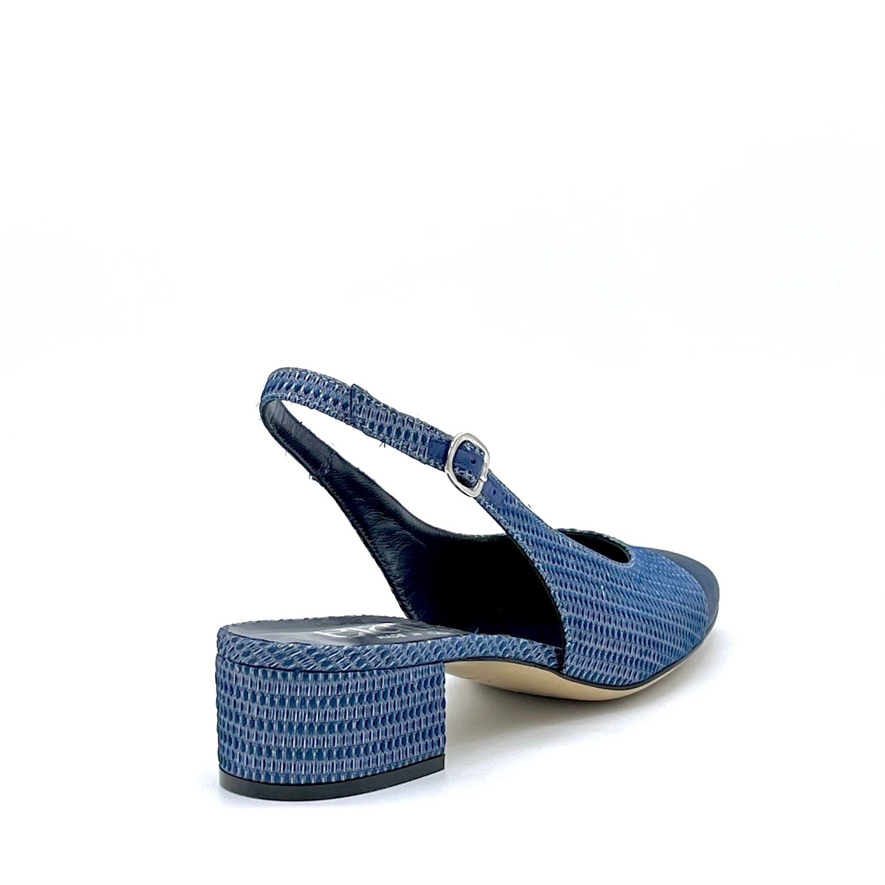Slingback in tessuto laminato e raso di seta blu – Cod. 15128
