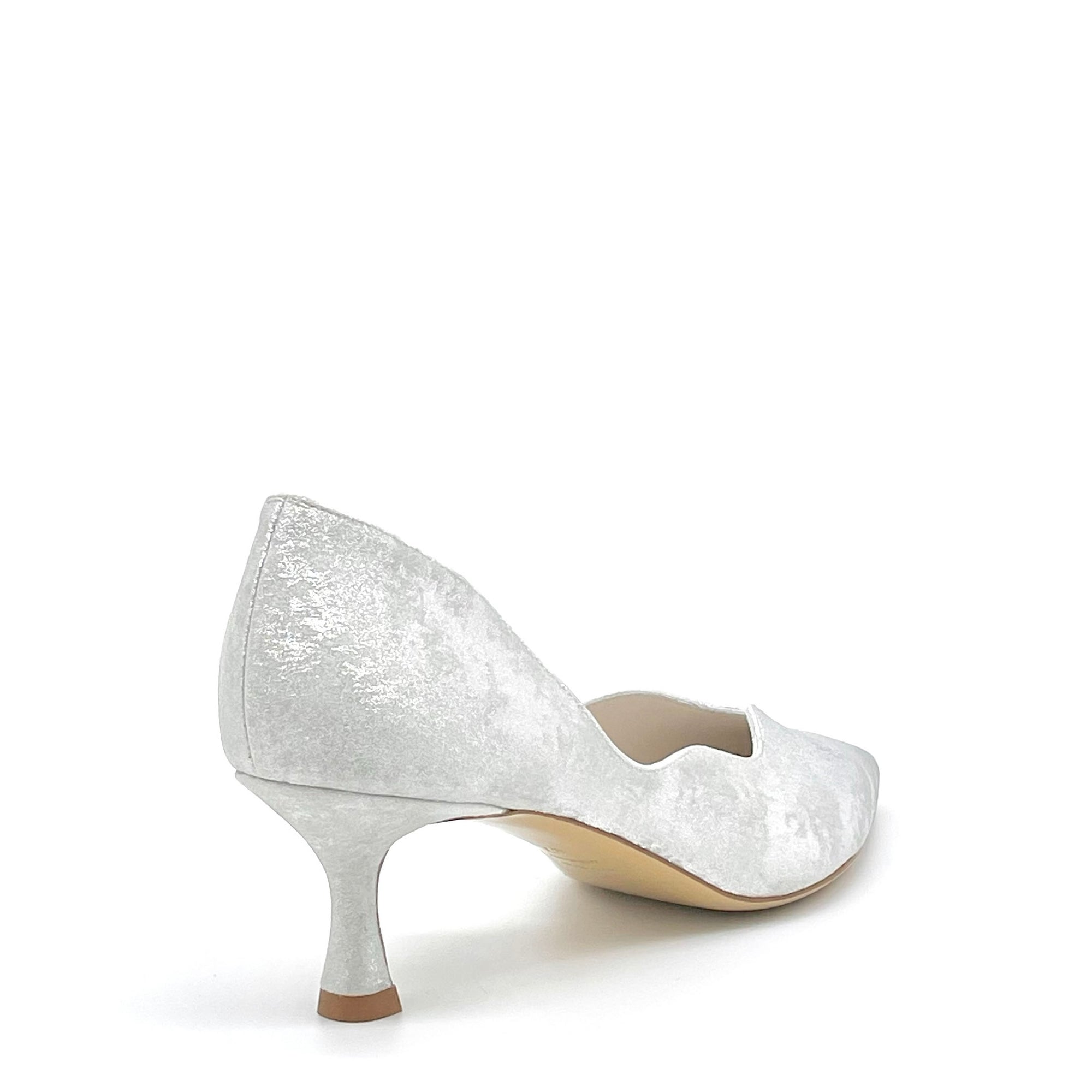 Décolleté in ciniglia satinata argento e apertura laterale - Cod S2537