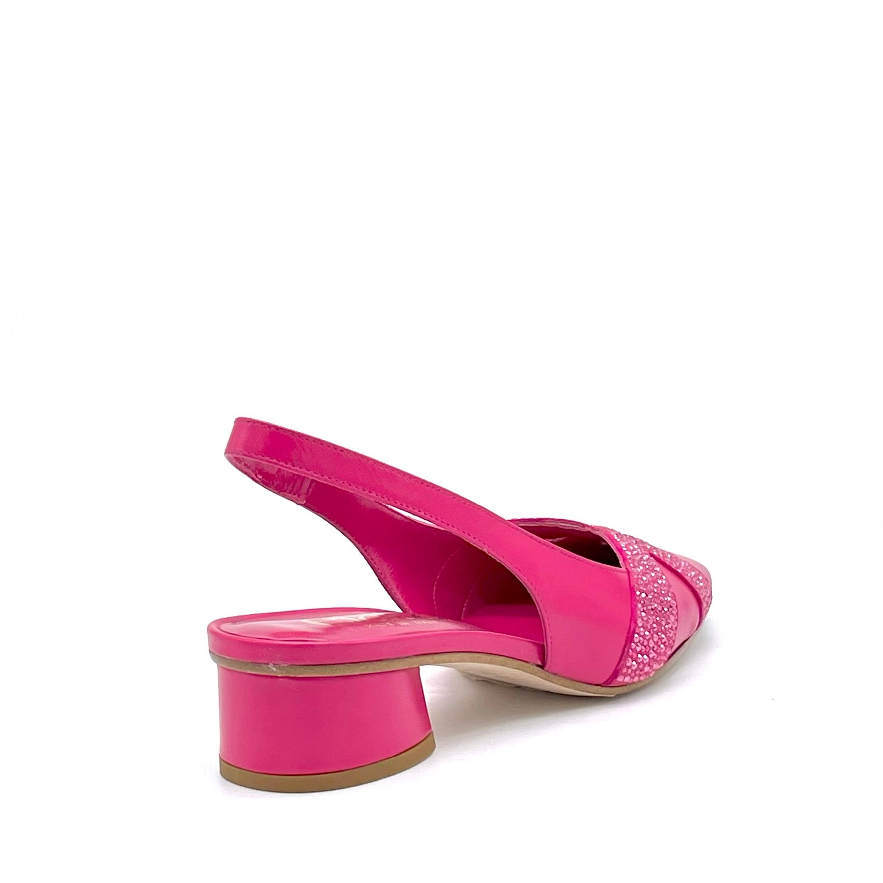 Slingback in pelle fucsia e applicazione di strass – Cod. 15171
