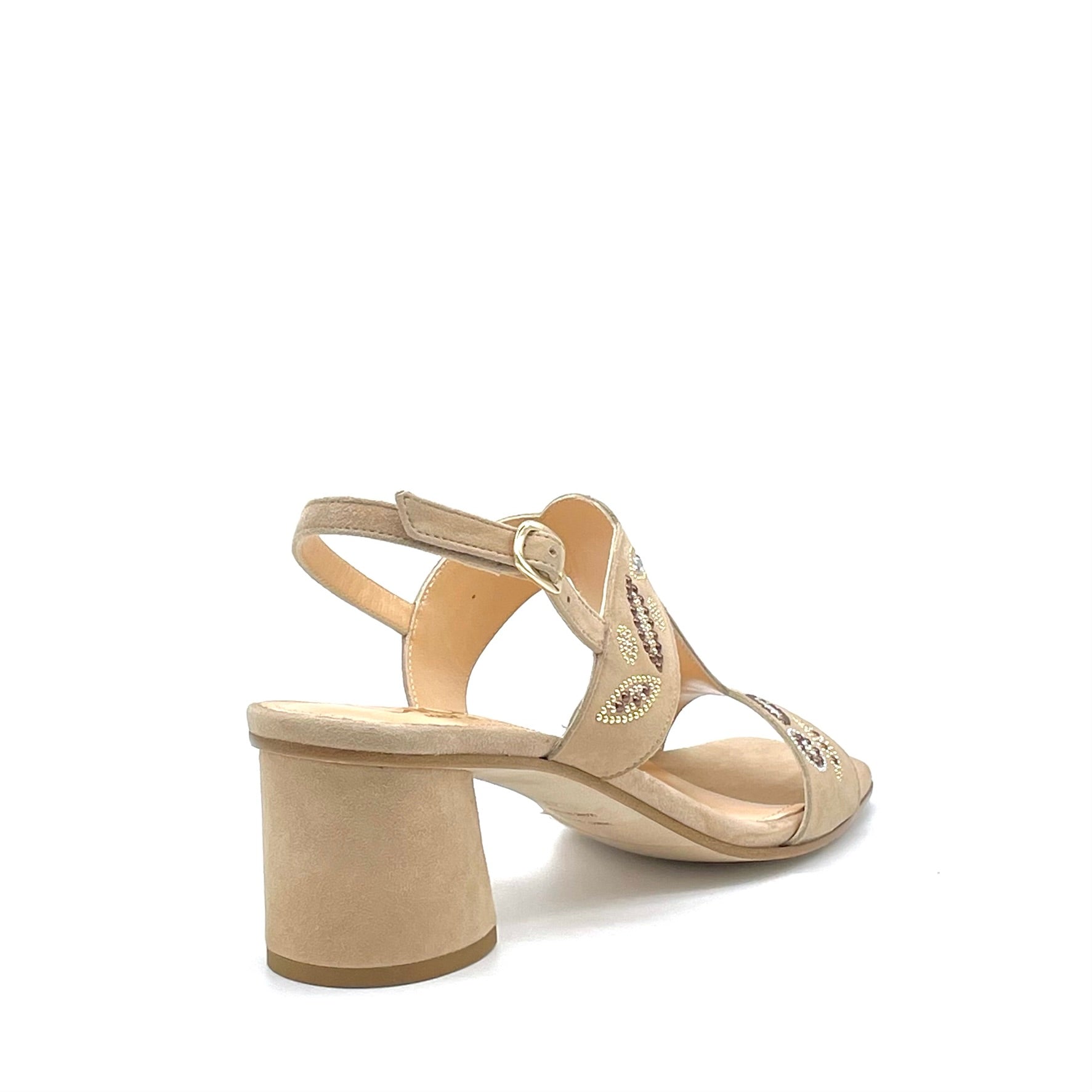 Sandalo in camoscio color sabbia con applicazione di strass dorati – Cod. 15163-2