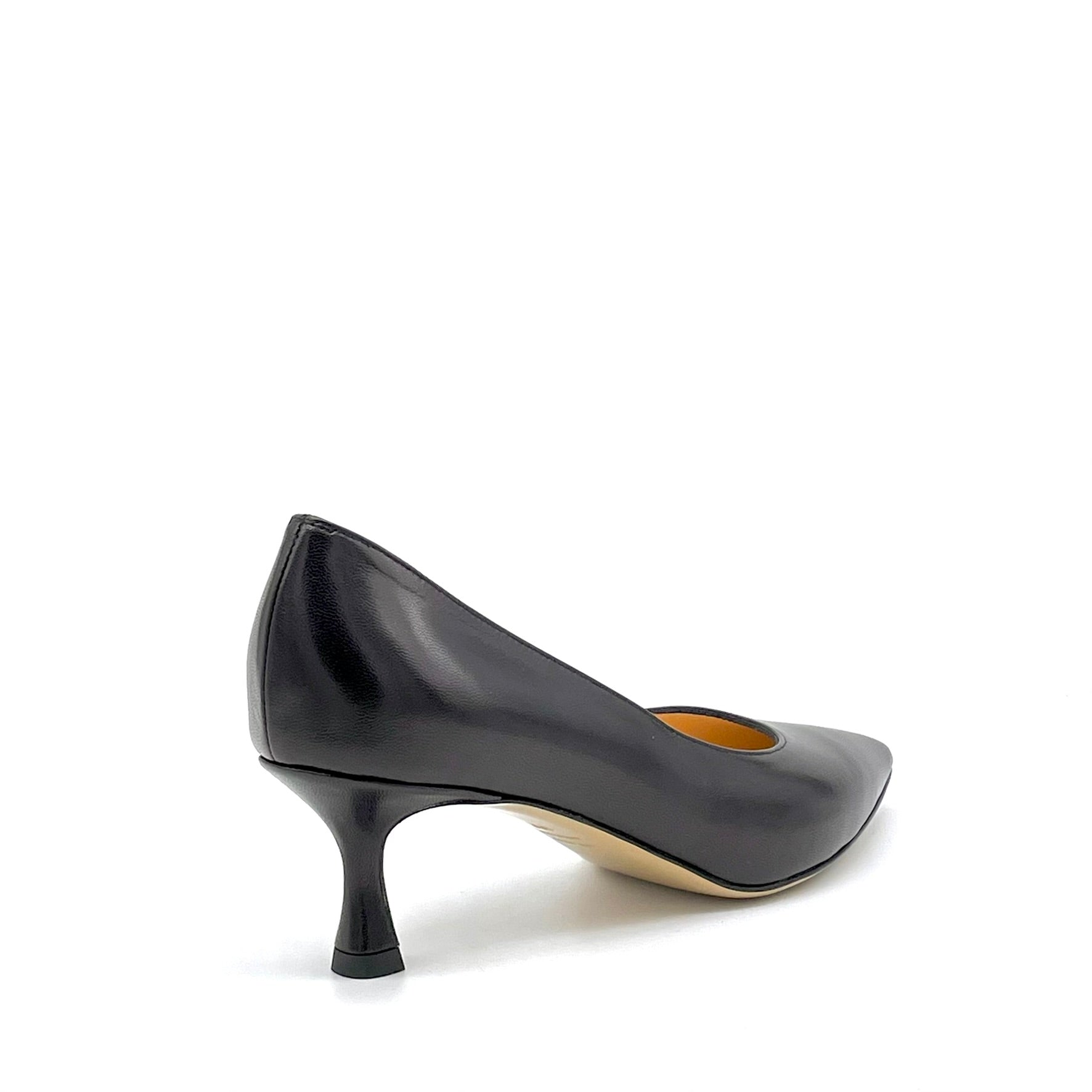 Décolleté in pelle nera – Cod. 55504-1