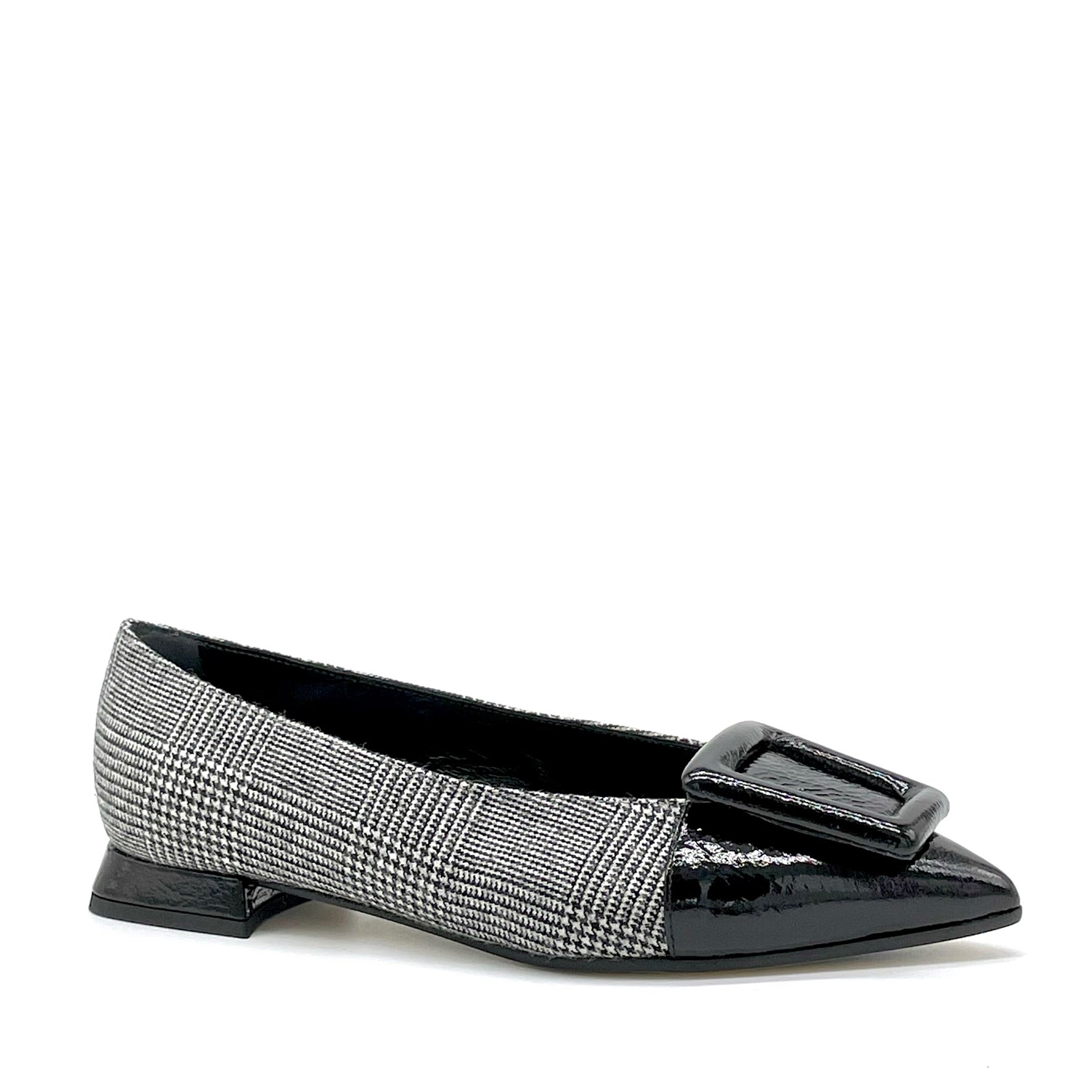Ballerina in tessuto principe di Galles black and white e vernice effetto stropicciato nero – Cod. 55513