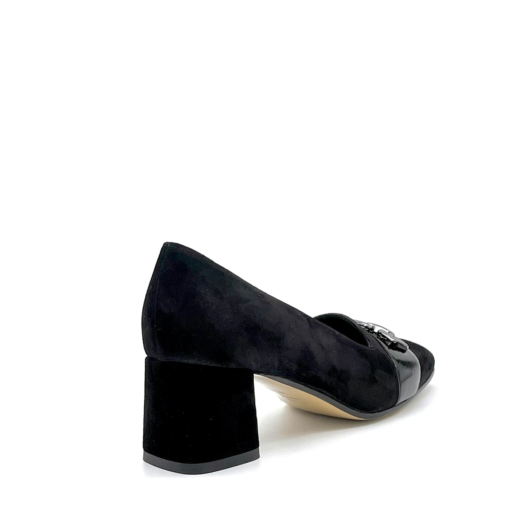 Black suede and patent pump with silver clamp – Cod. 55521