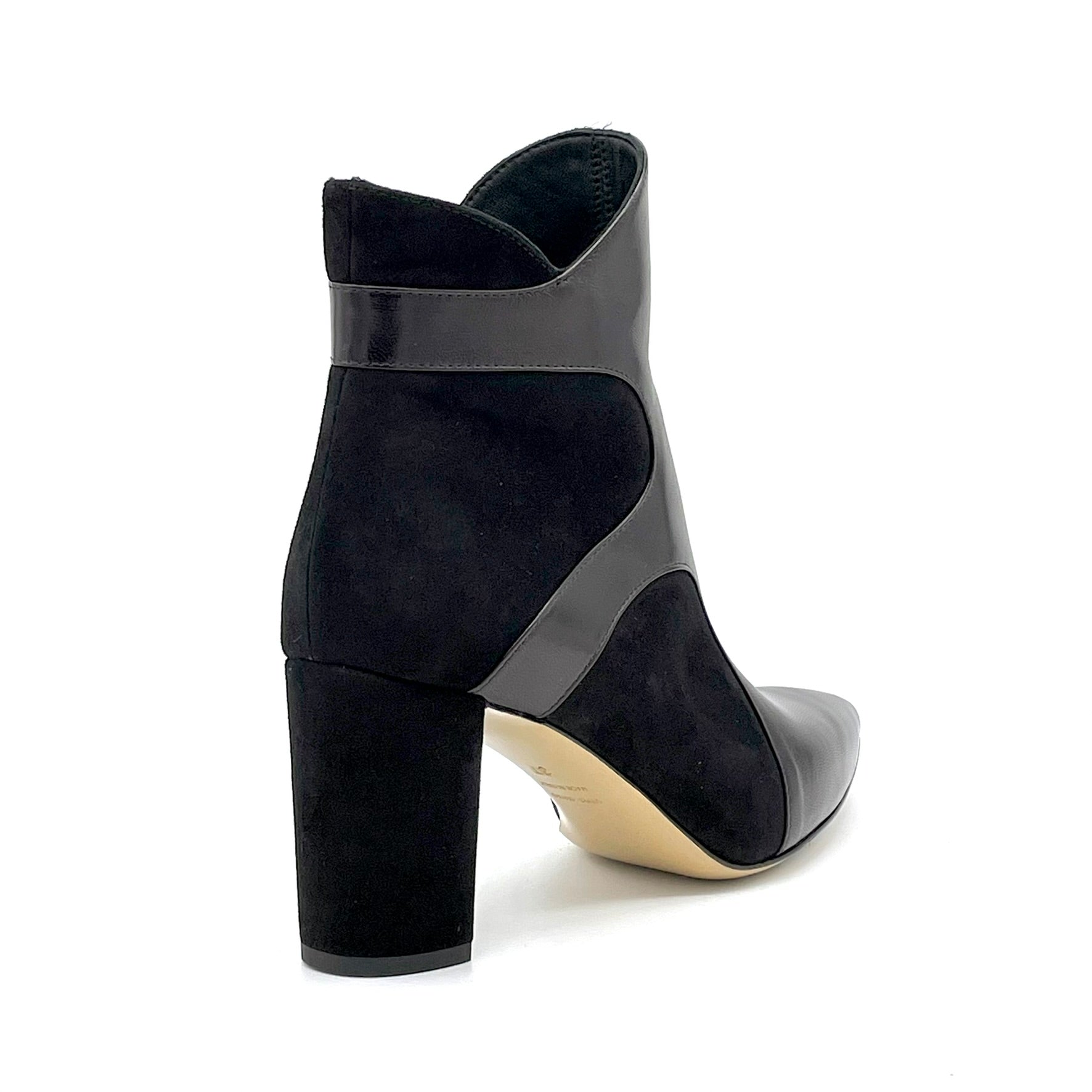 Stivaletto in pelle e camoscio nero – Cod. 55534