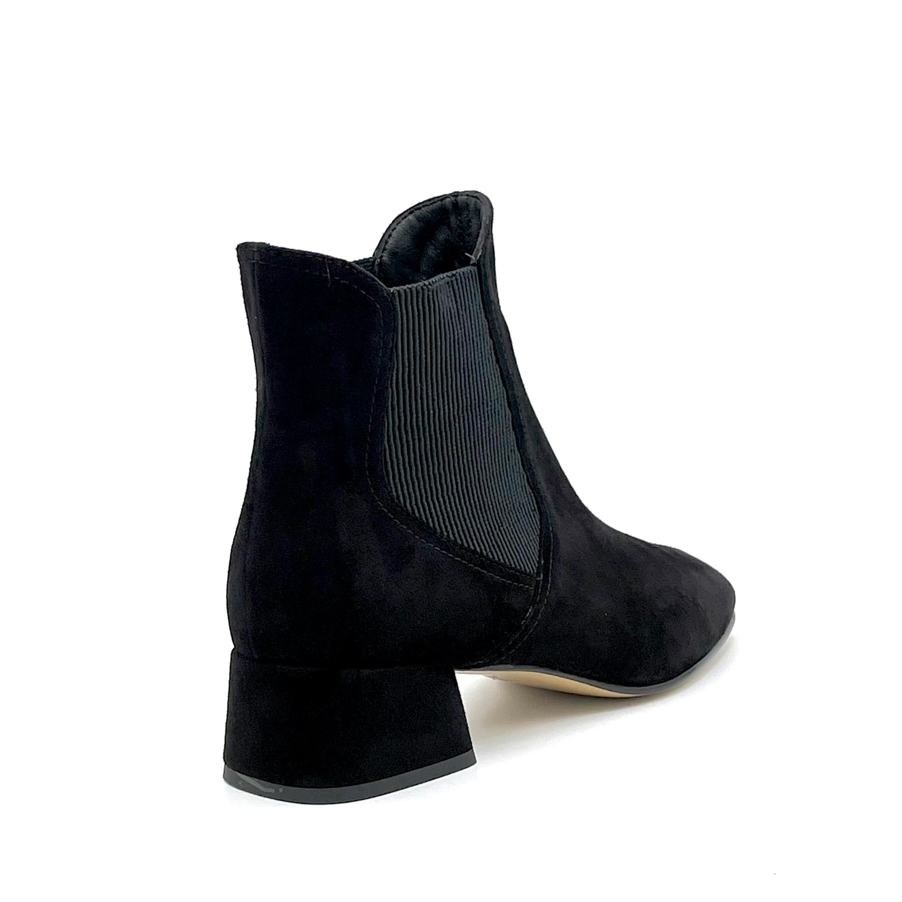 Beatle in camoscio nero – Cod. 55547