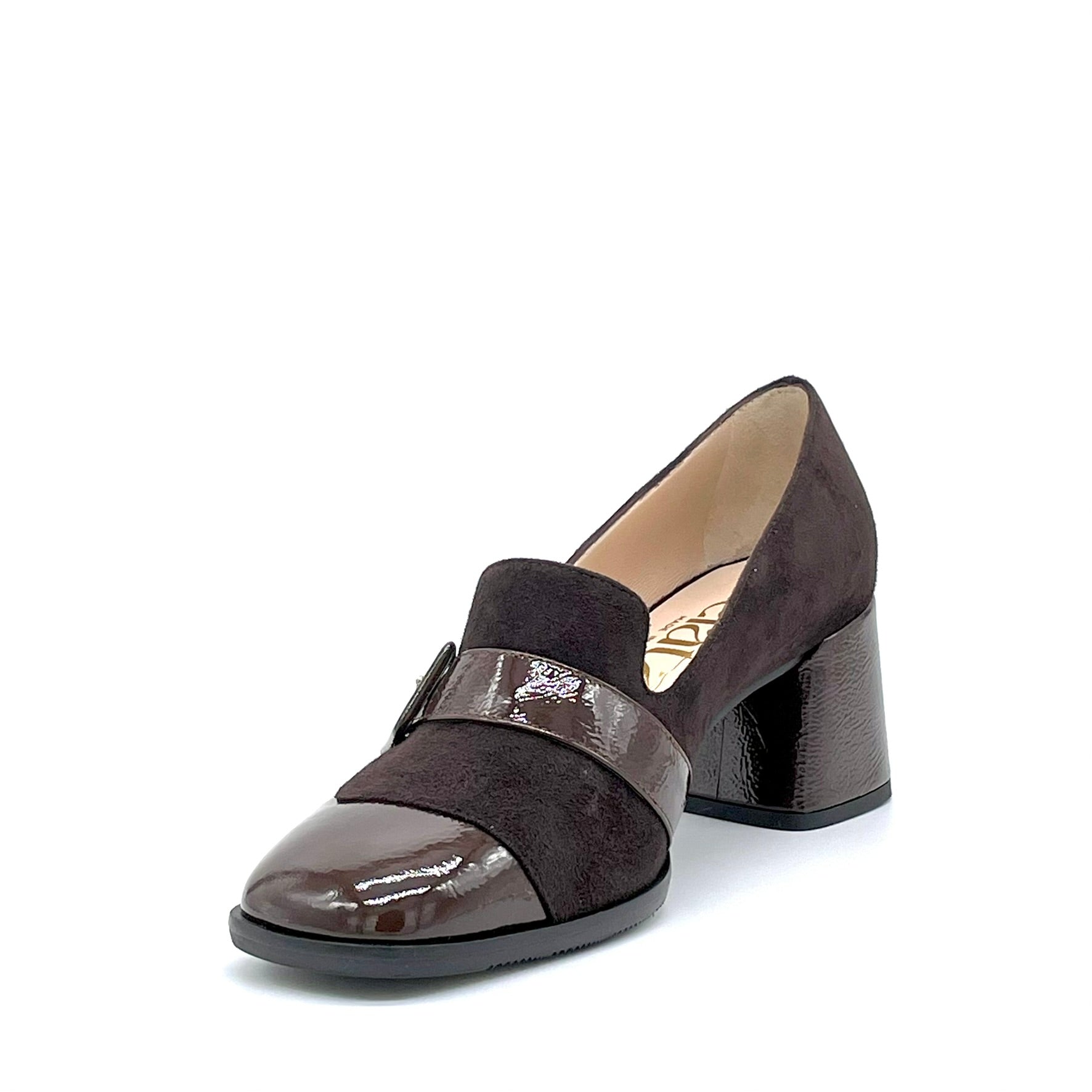 Mocassino in camoscio e vernice effetto stropicciato marrone scuro – Cod. 55523