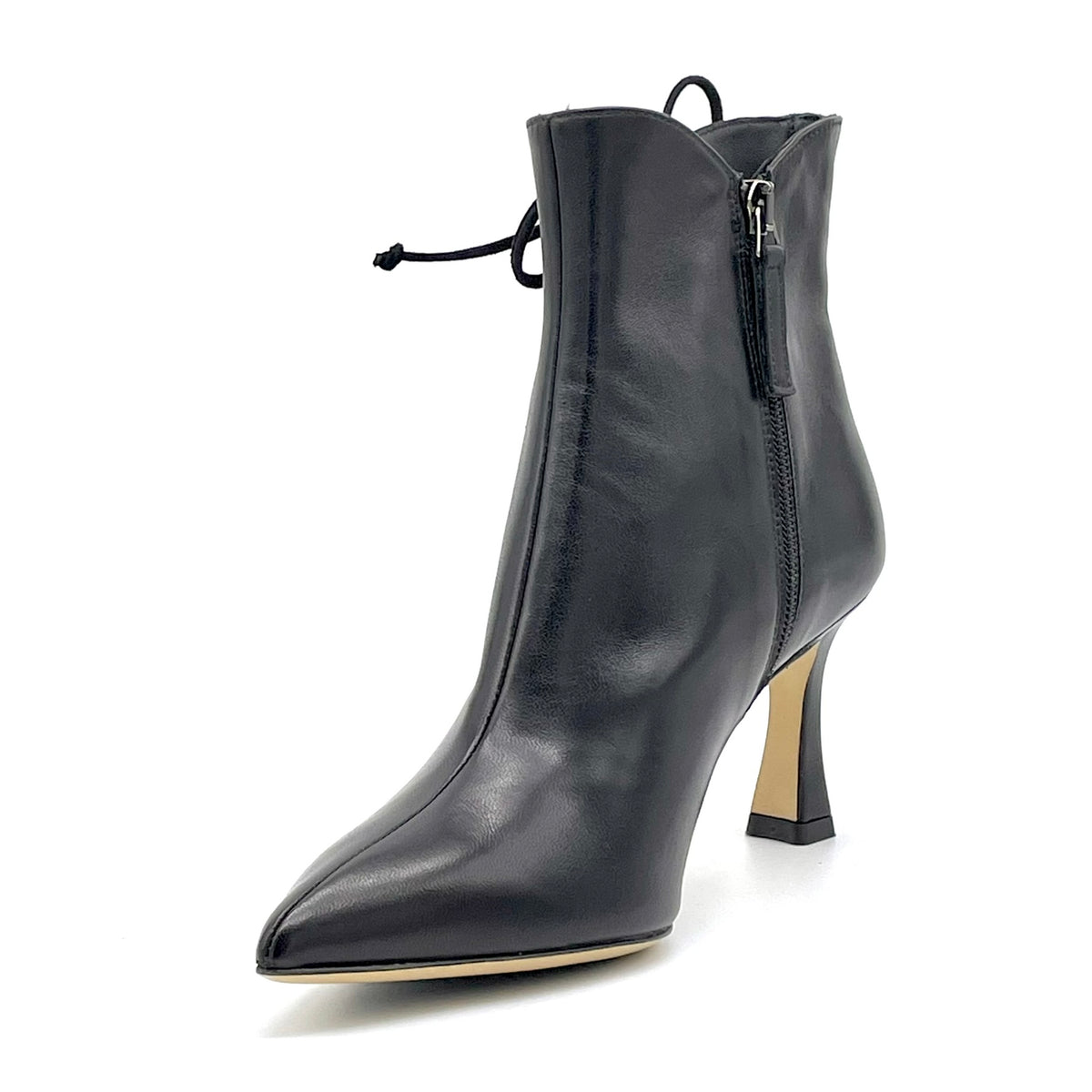 Stivaletto in pelle nera e accessorio di perline – Cod.56531