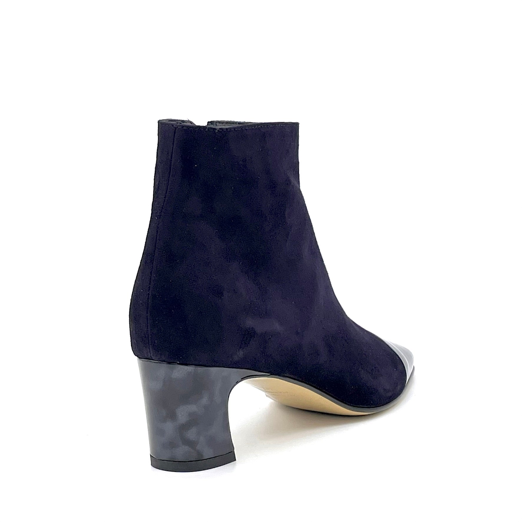 Stivaletto in camoscio blu e vernice effetto tartarugato – Cod. 56539
