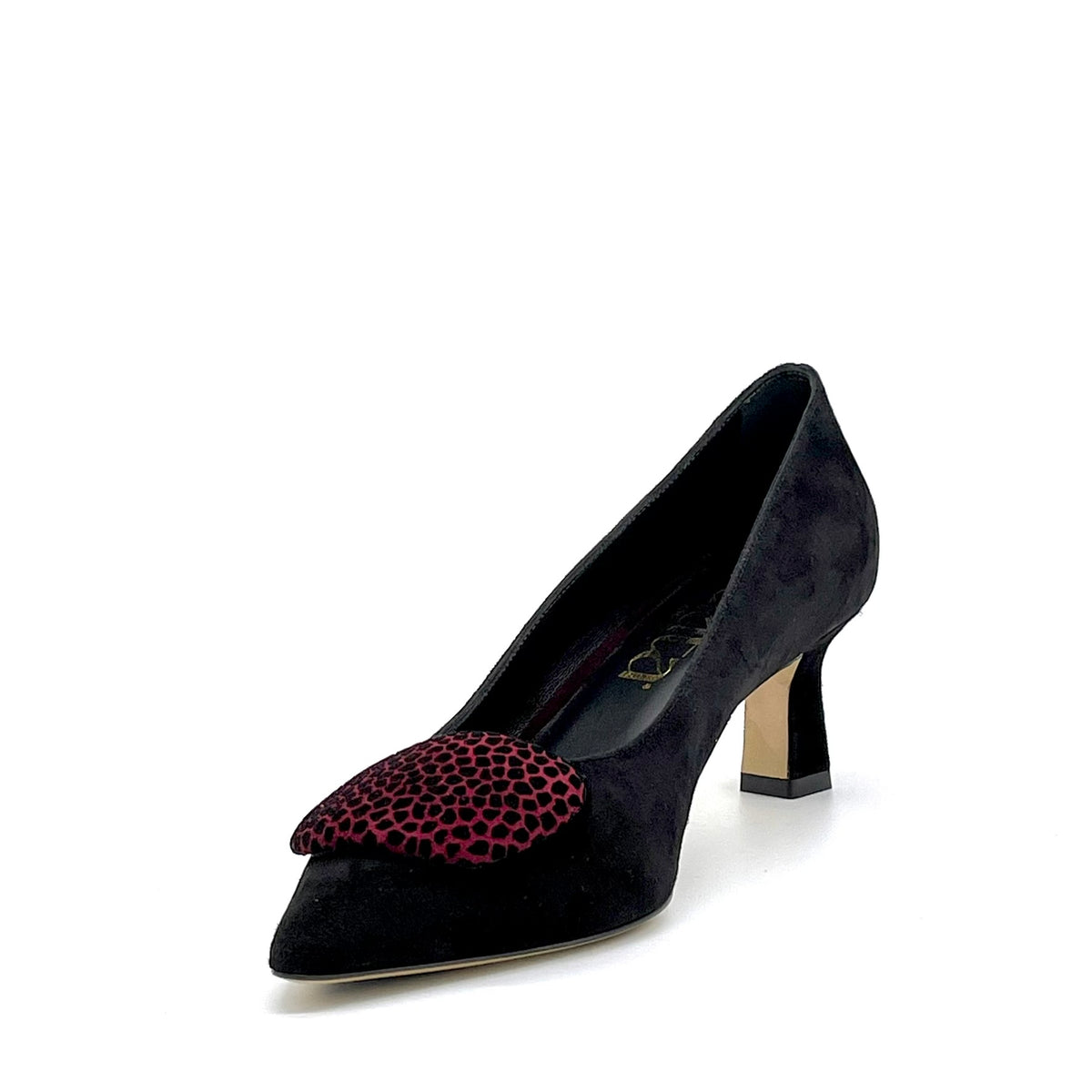 Décolleté in camoscio nero e accessorio in camoscio stampato bordeaux – Cod. 56508