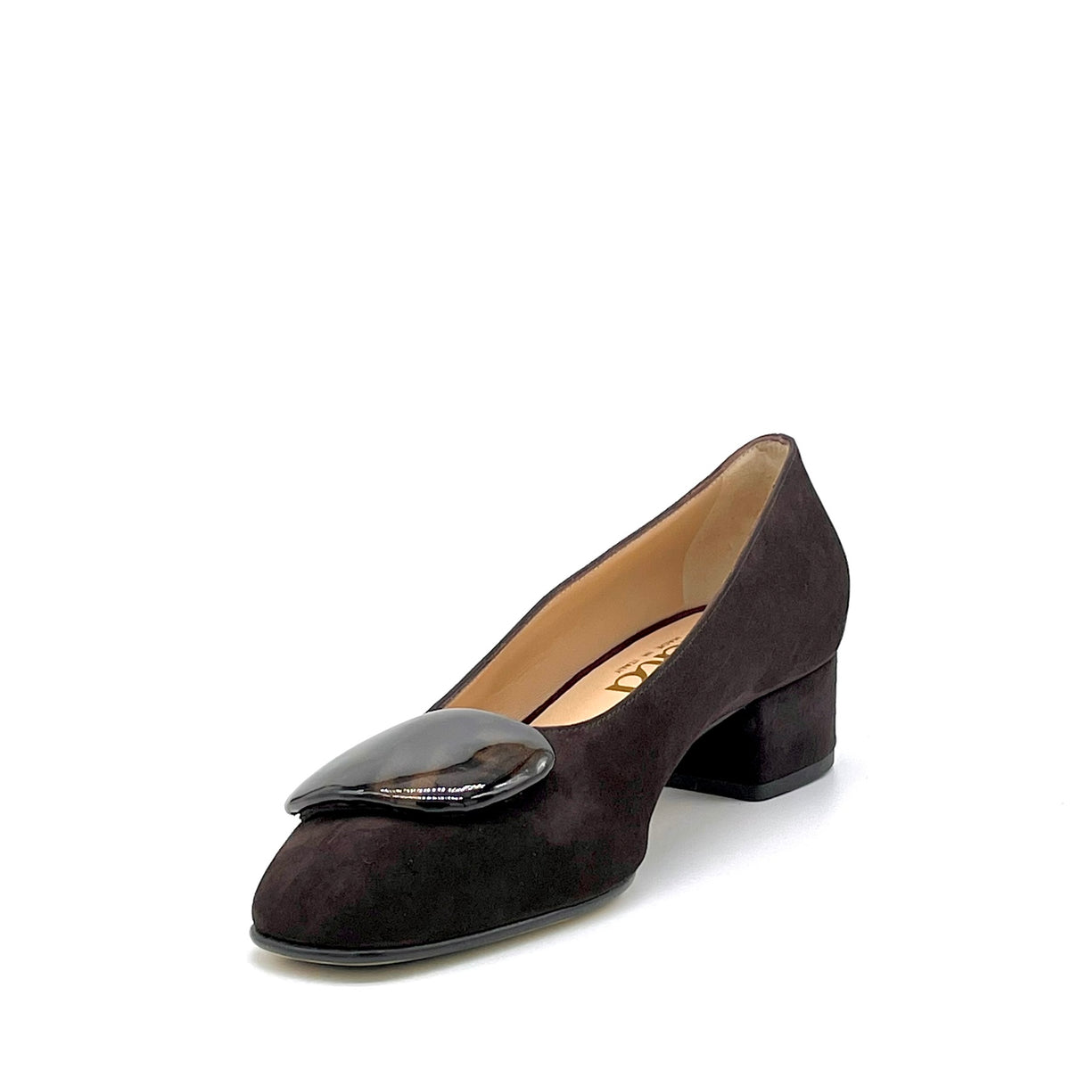 Décolleté in camoscio marrone e accessorio in vernice effetto tartarugato – Cod. 56529