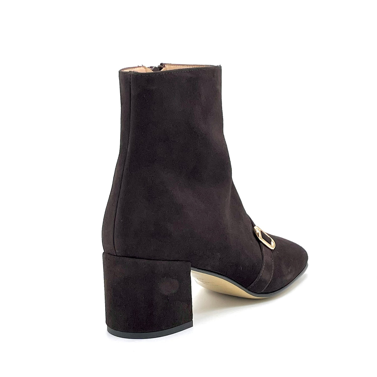 Stivaletto in camoscio marrone e fibbia dorata – Cod. 56543